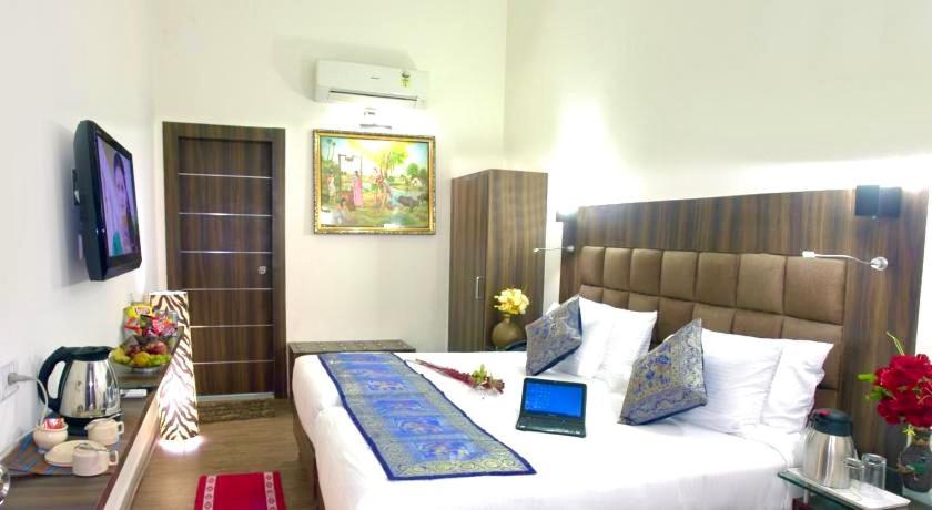 Hotel Whitehouse Ac Family Room Agra  Buitenkant foto