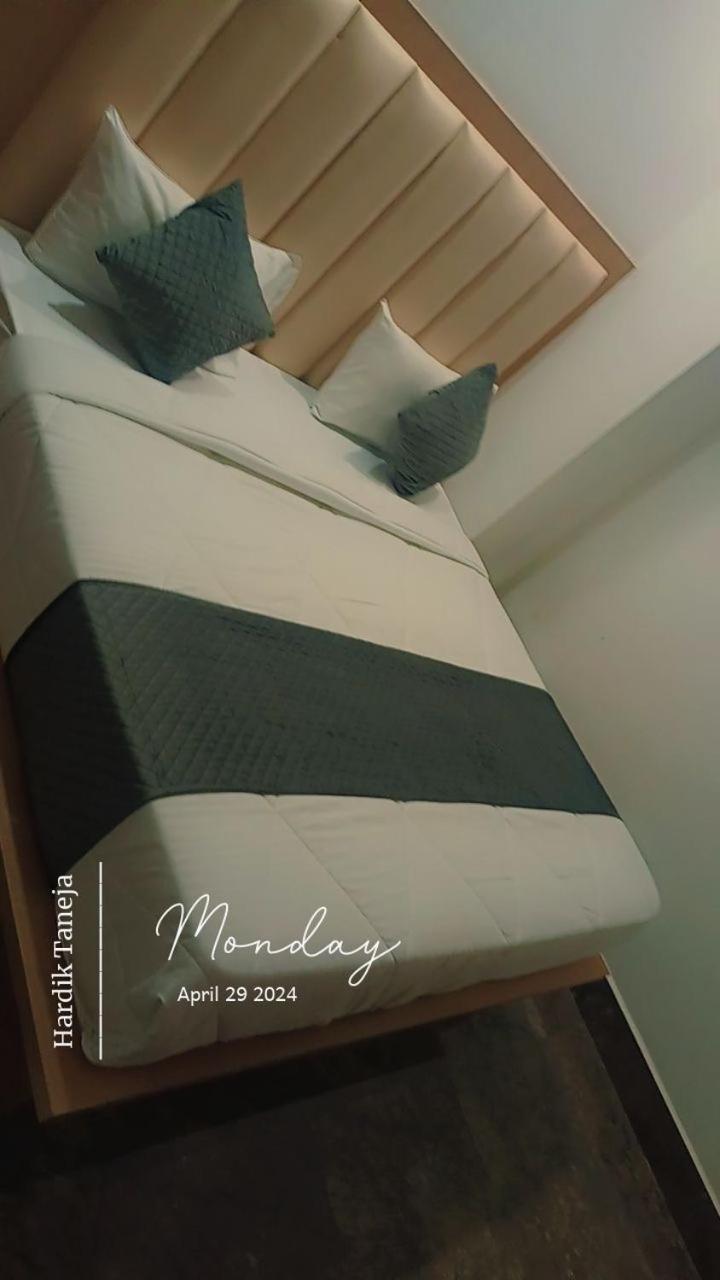 Hotel Whitehouse Ac Family Room Agra  Buitenkant foto